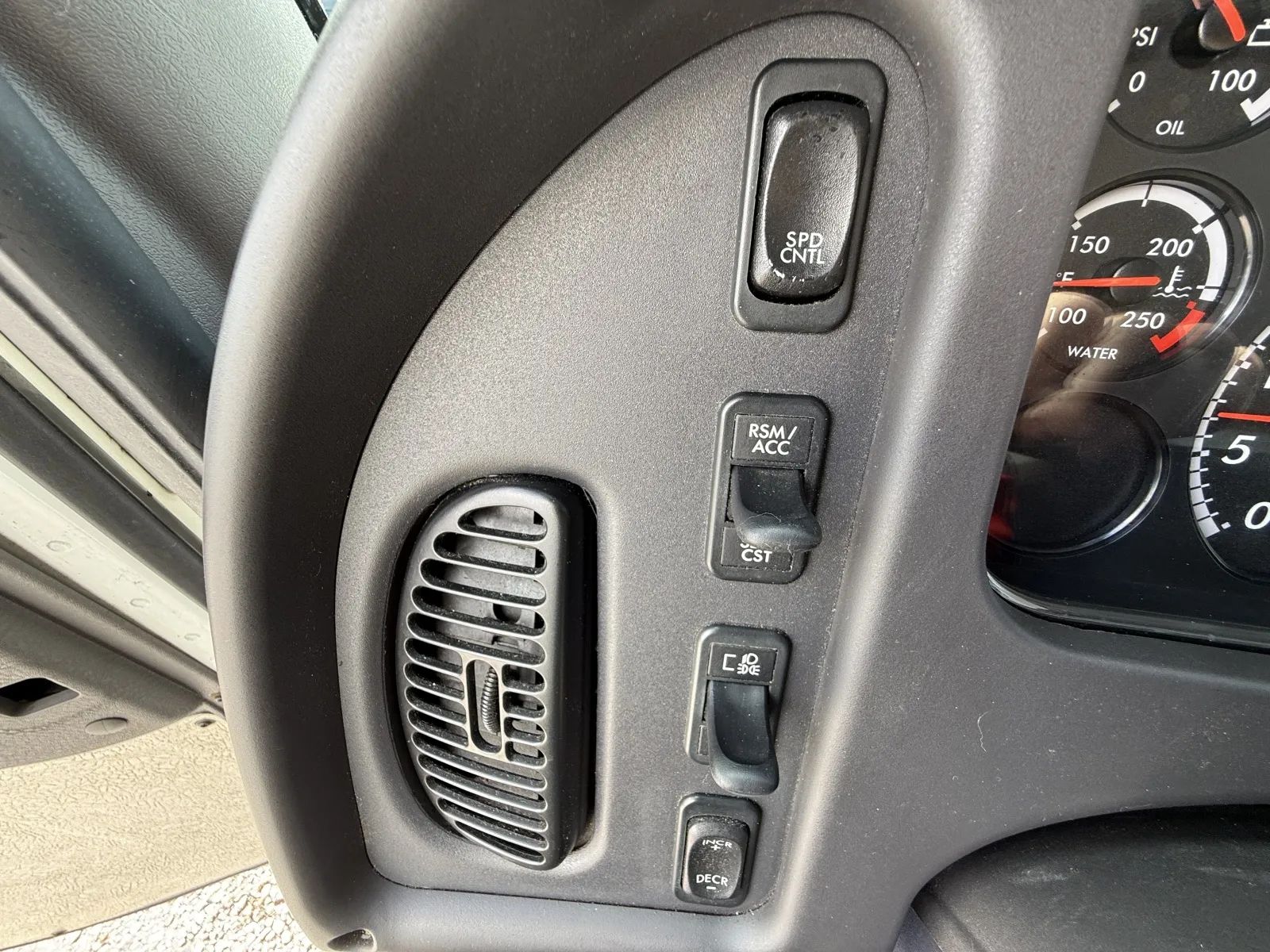 Used 2019 Freightliner M2 - photo 27