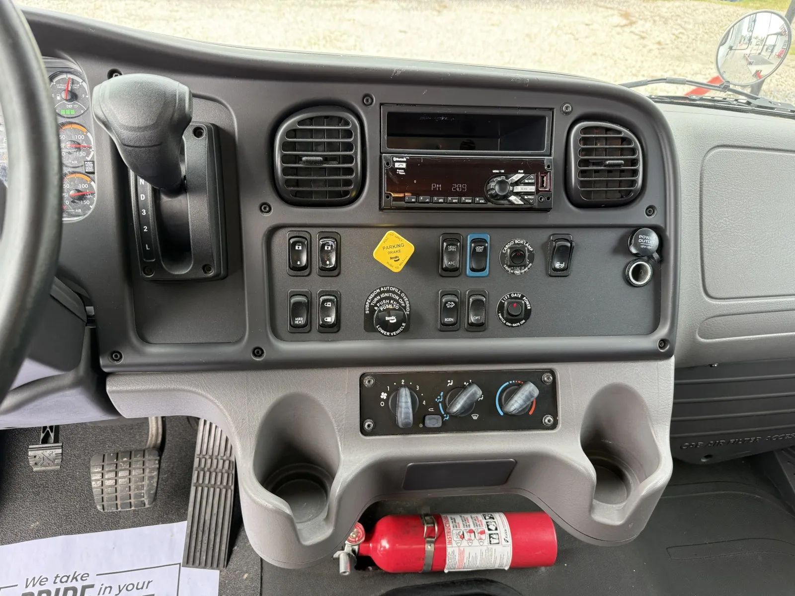 Used 2020 Freightliner M2 - photo 31
