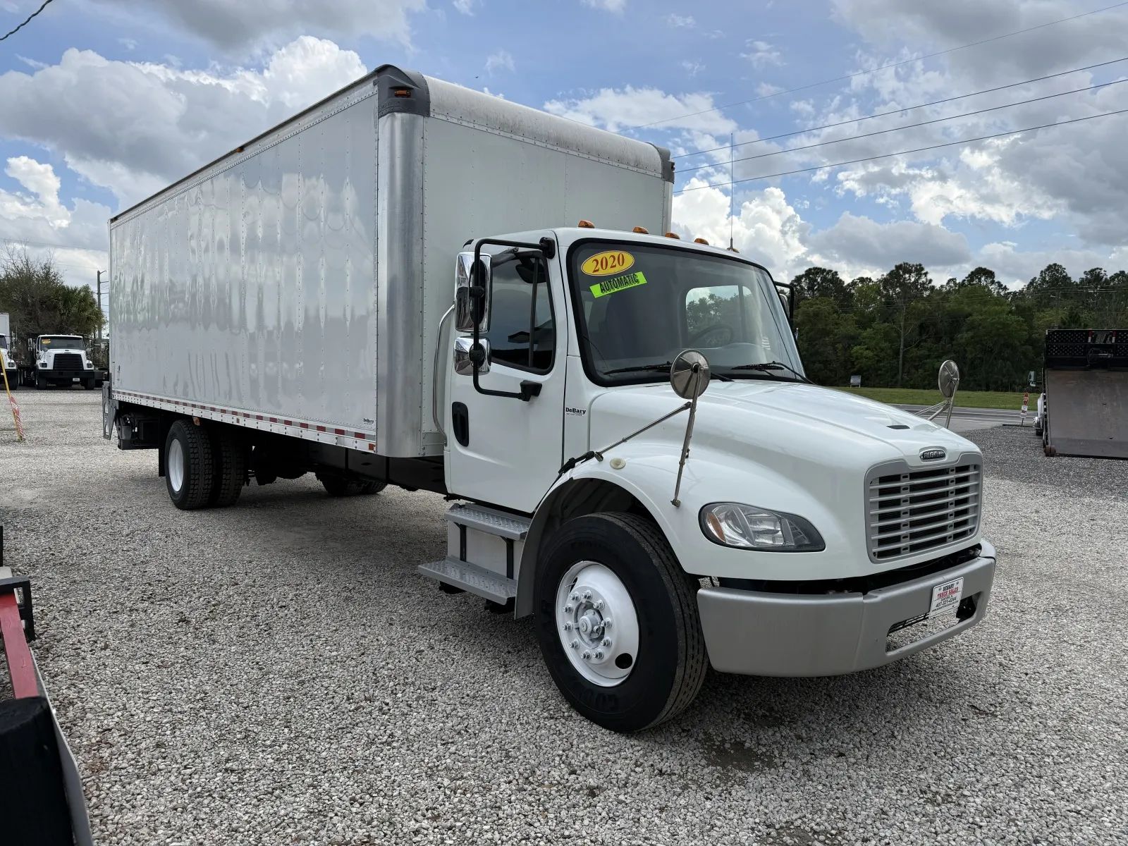 Used 2020 Freightliner M2 - photo 6