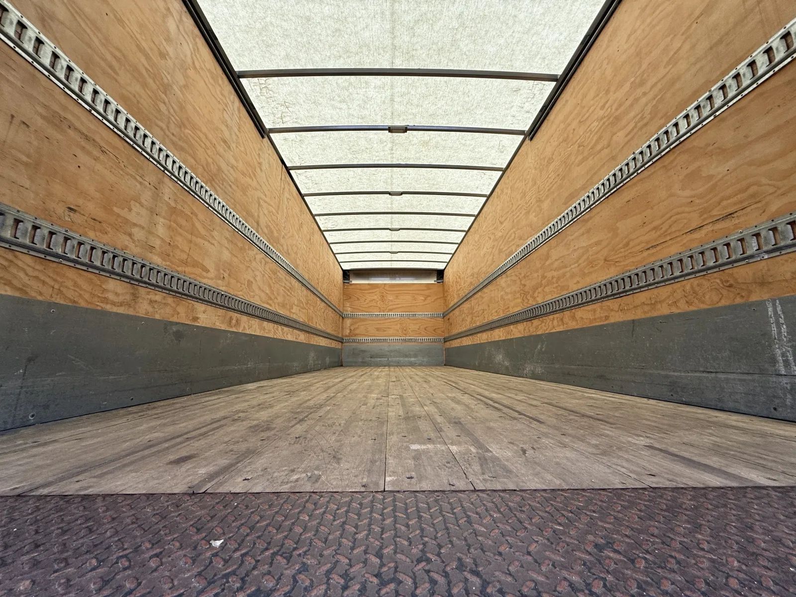 Used 2020 Freightliner M2 - photo 10
