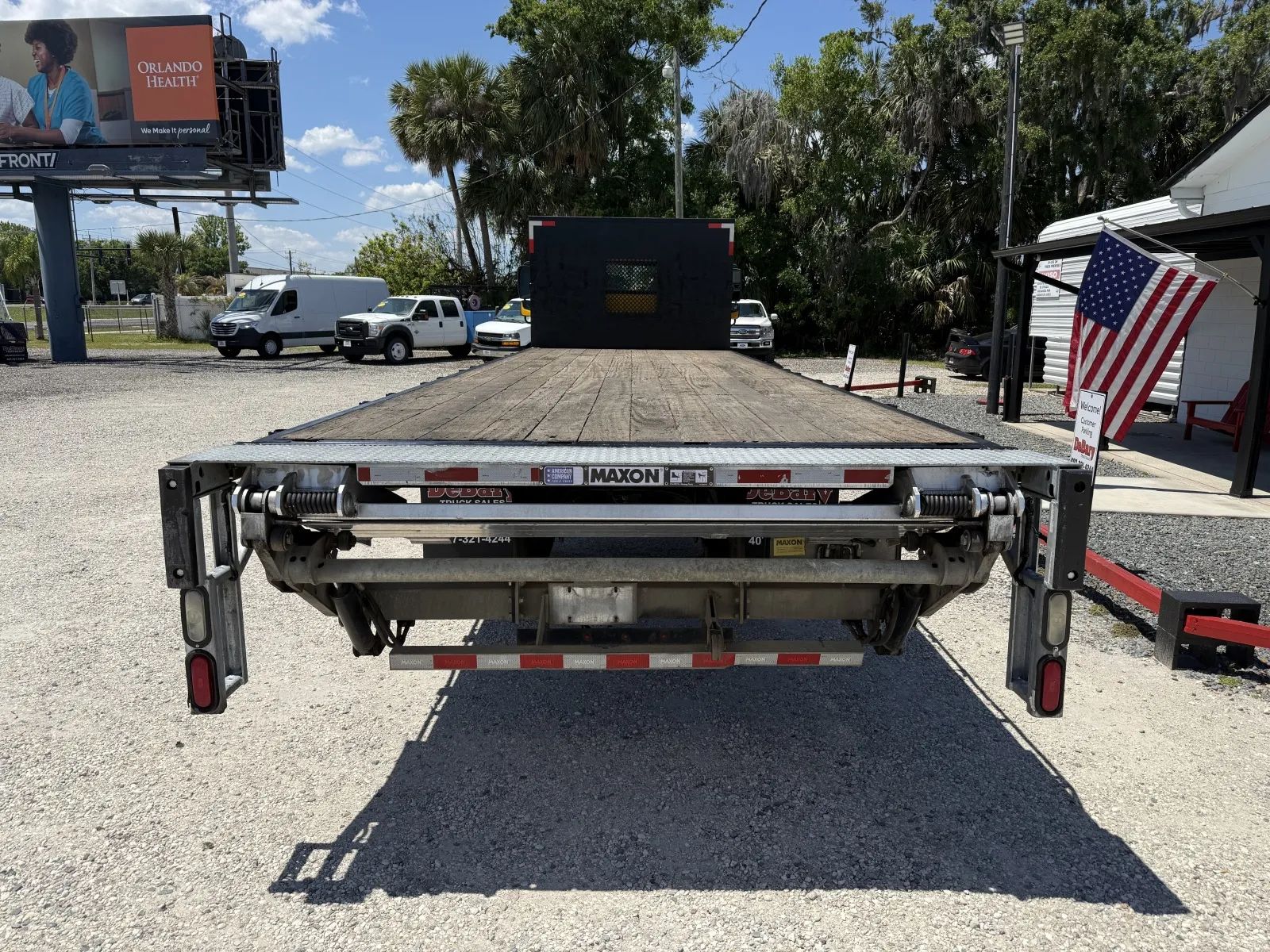 Used 2019 Freightliner M2 - photo 8