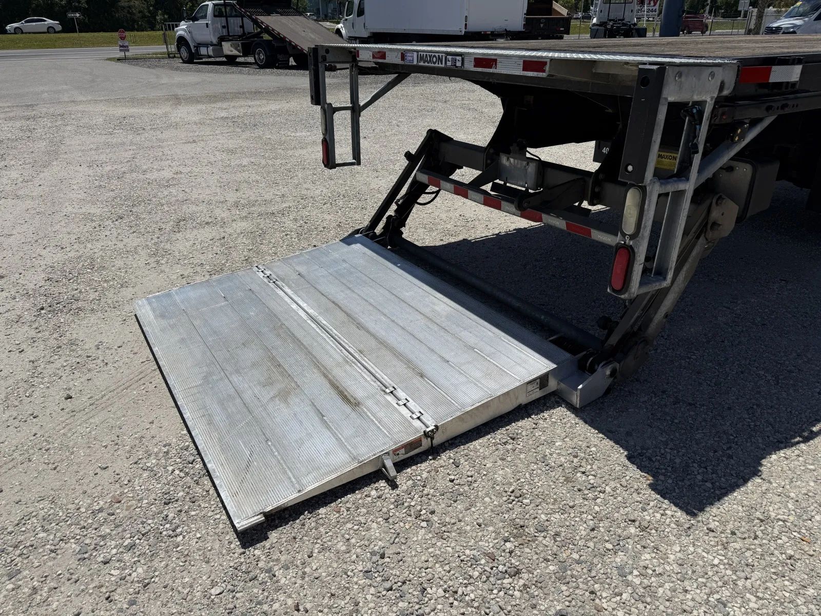 Used 2019 Freightliner M2 - photo 11