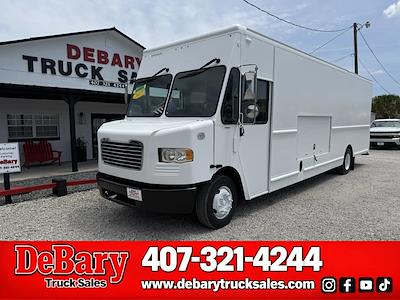 Used 2017 Freightliner MT 55 - photo 1