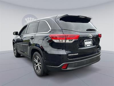2019 Toyota Highlander 4x4 SUV for sale #00P73192 - photo 2