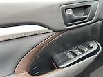 2019 Toyota Highlander 4x4 SUV for sale #00P73192 - photo 12