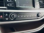 2019 Toyota Highlander 4x4 SUV for sale #00P73192 - photo 17