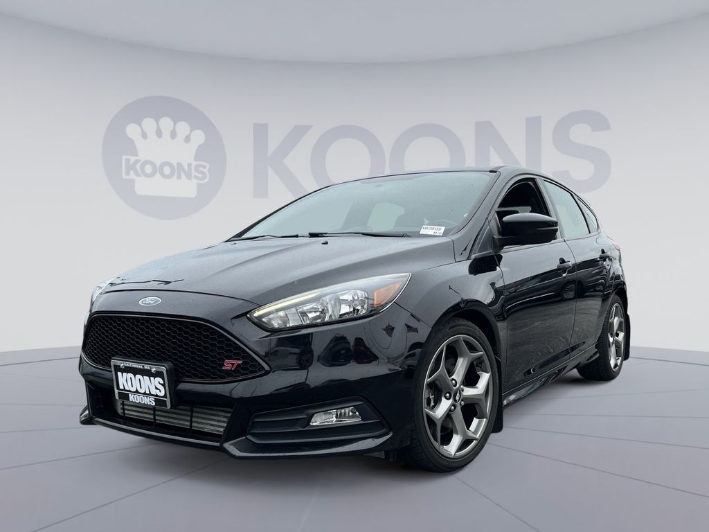 Used 2018 Ford Focus - photo 1