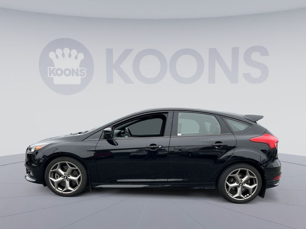 Used 2018 Ford Focus - photo 12