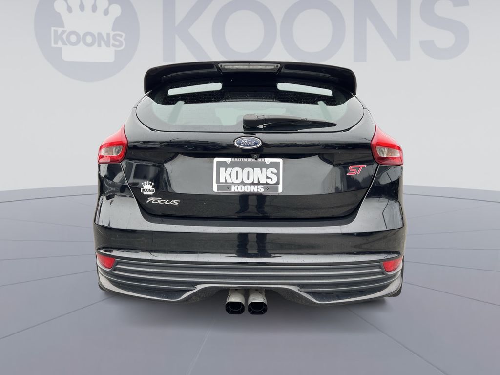 Used 2018 Ford Focus - photo 14