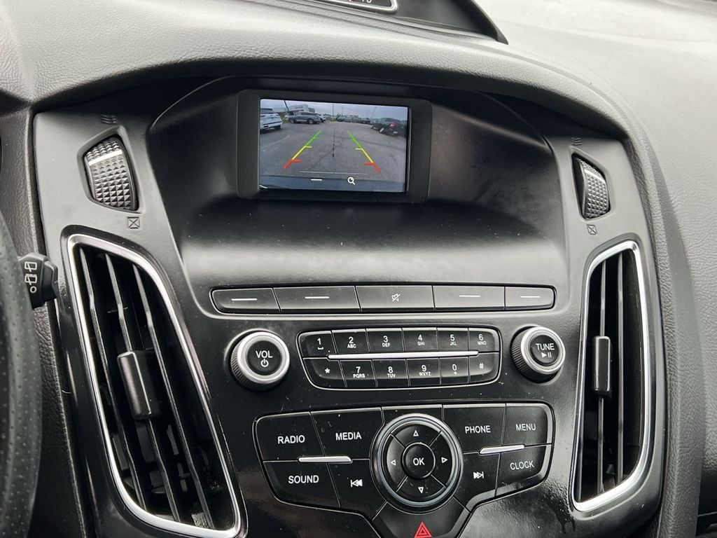 Used 2018 Ford Focus - photo 24