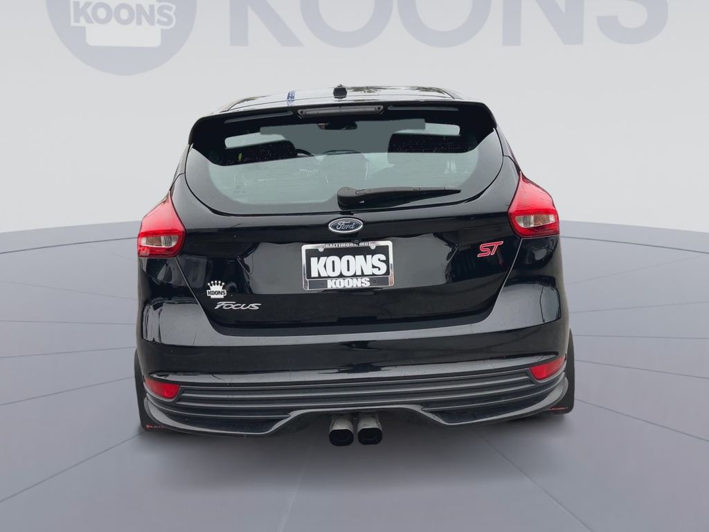Used 2018 Ford Focus - photo 9