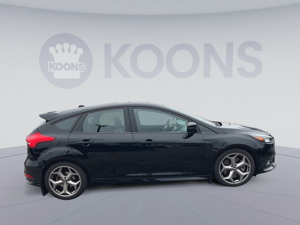 Used 2018 Ford Focus - photo 11
