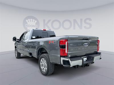New 2025 Ford F-350 Lariat Crew Cab 4x4 SRW Pickup for sale #KBF250194 - photo 2