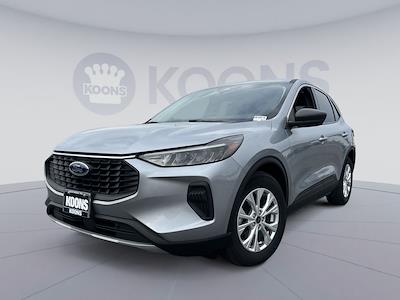 Used 2023 Ford Escape - photo 1
