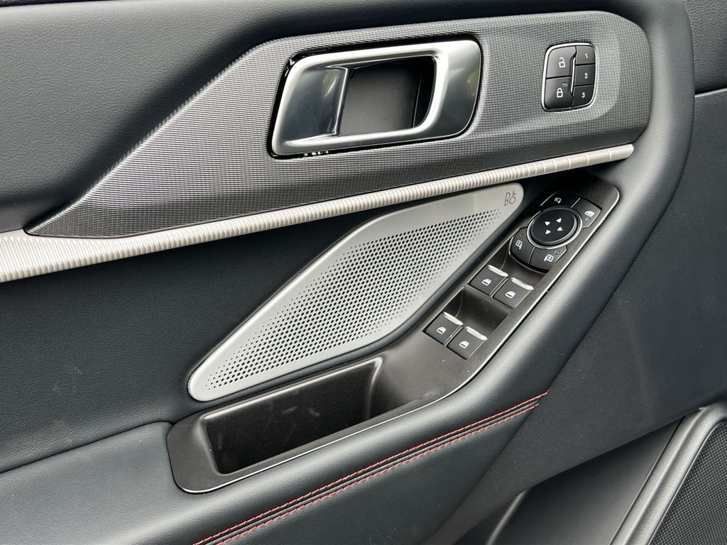 New 2026 Ford Explorer - photo 14