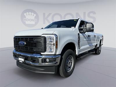 New 2026 Ford F-350 XL Crew Cab 4WD SRW Pickup for sale #KBF260722 - photo 1