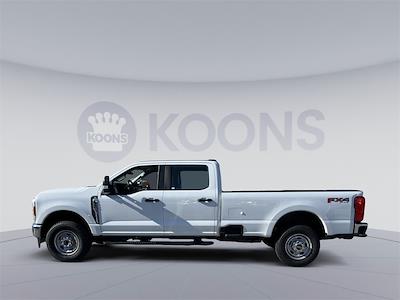 New 2026 Ford F-350 XL Crew Cab 4WD SRW Pickup for sale #KBF260722 - photo 2