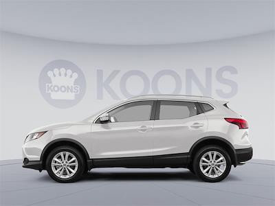 Used 2017 Nissan Rogue SV for sale #KBF260725C - photo 2