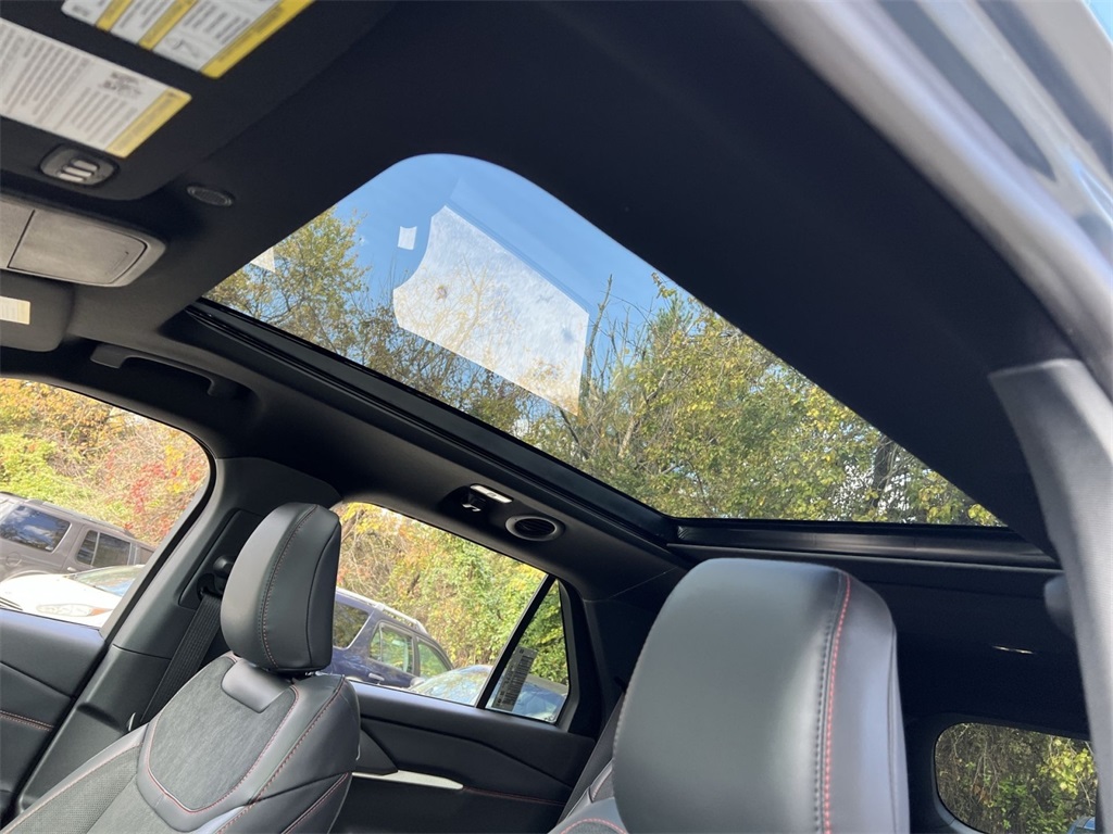 New 2026 Ford Explorer - photo 23