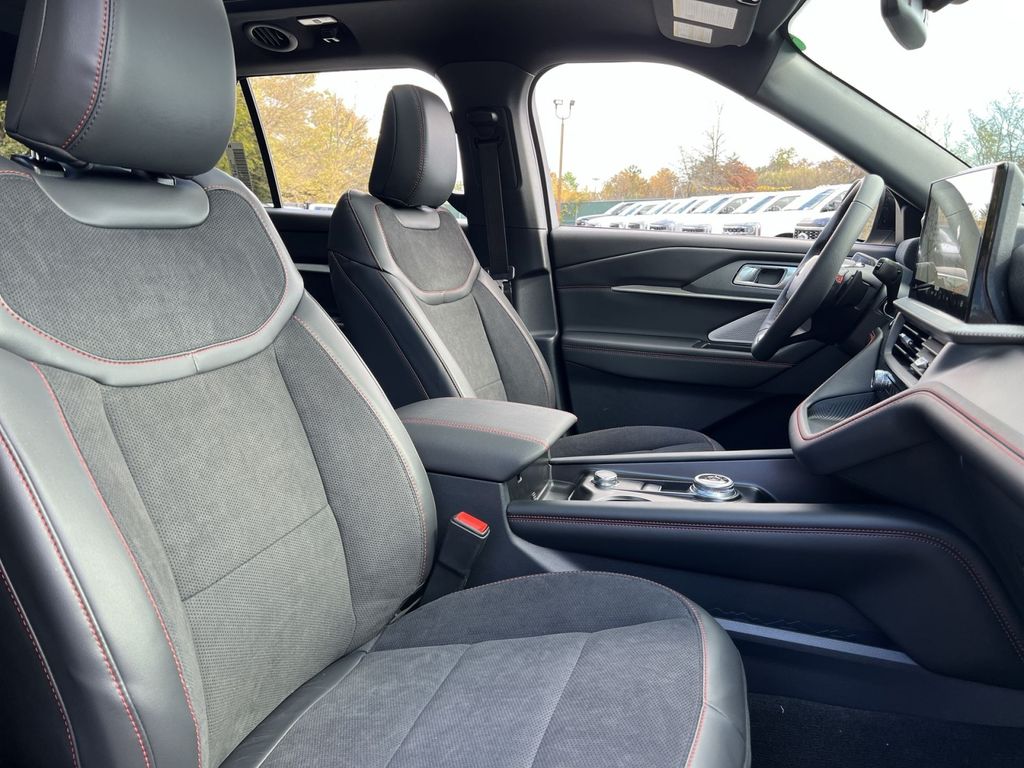 New 2026 Ford Explorer - photo 27