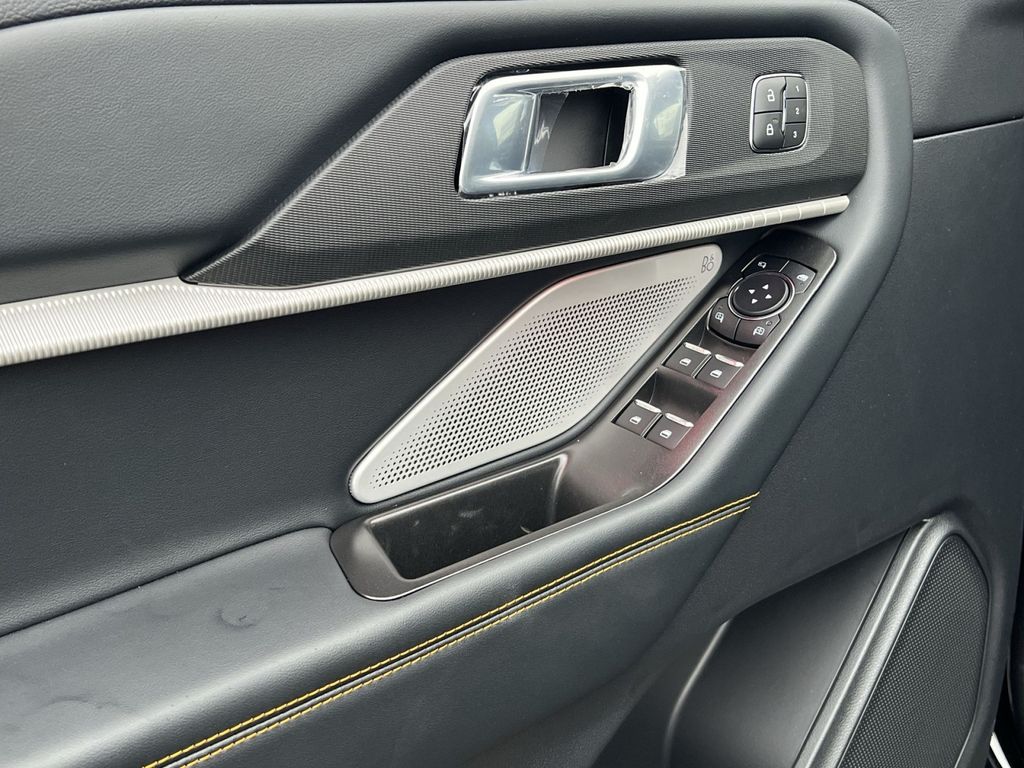 New 2026 Ford Explorer - photo 14