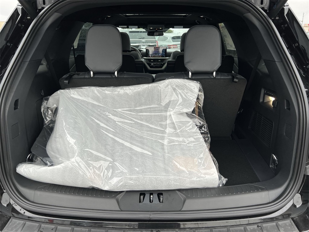 New 2026 Ford Explorer - photo 26