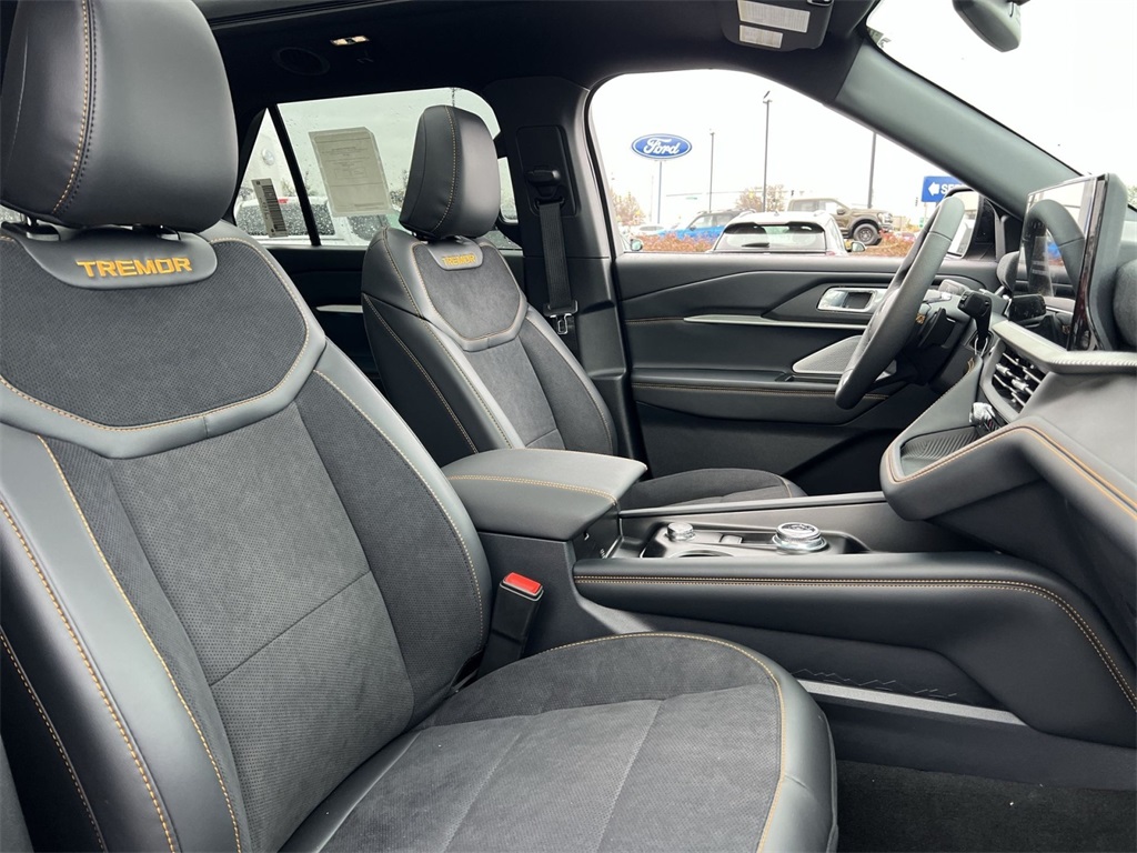 New 2026 Ford Explorer - photo 27