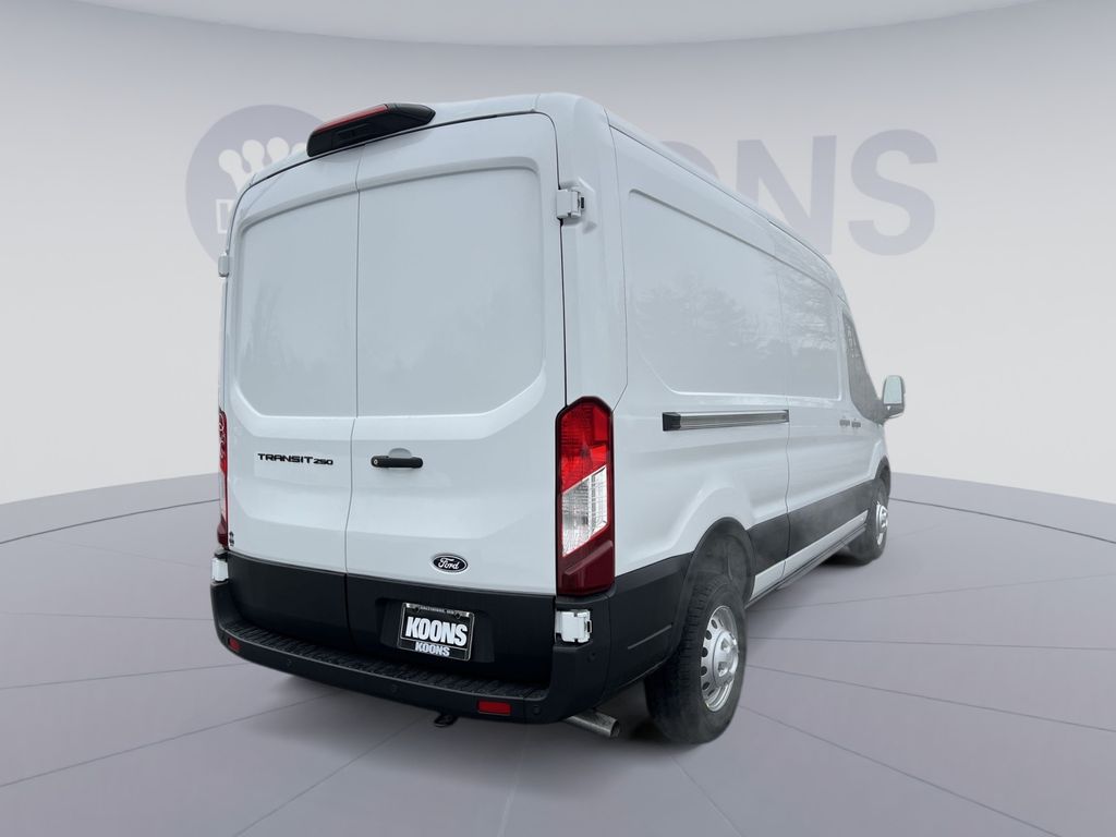 New 2026 Ford Transit 250 - photo 7