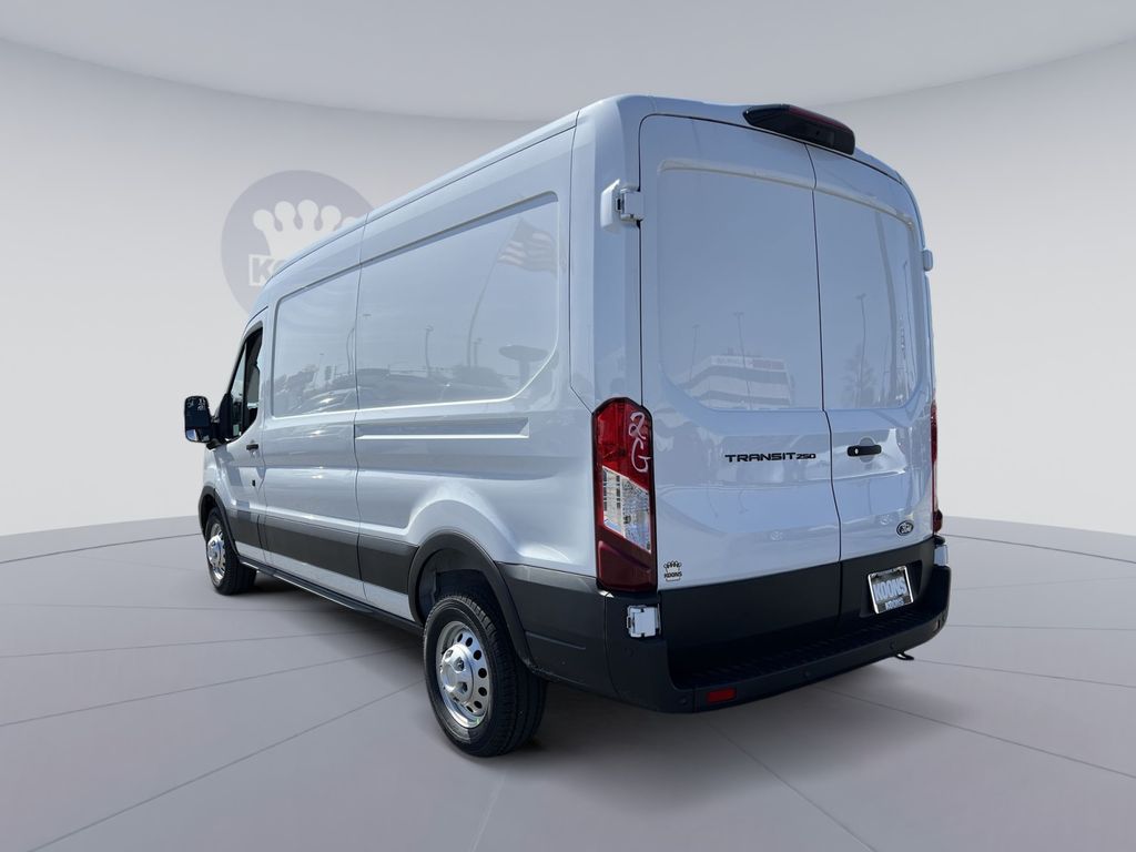 New 2026 Ford Transit 250 - photo 7
