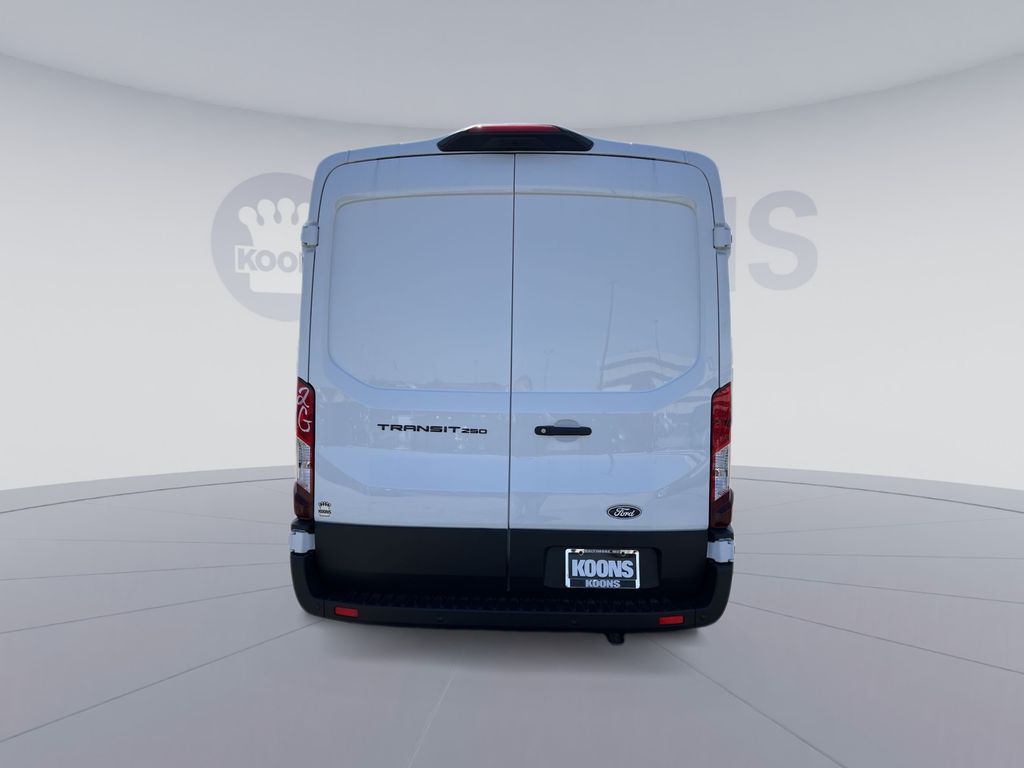 New 2026 Ford Transit 250 - photo 5