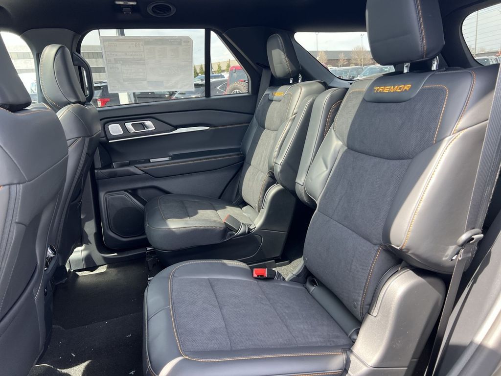 New 2026 Ford Explorer - photo 24