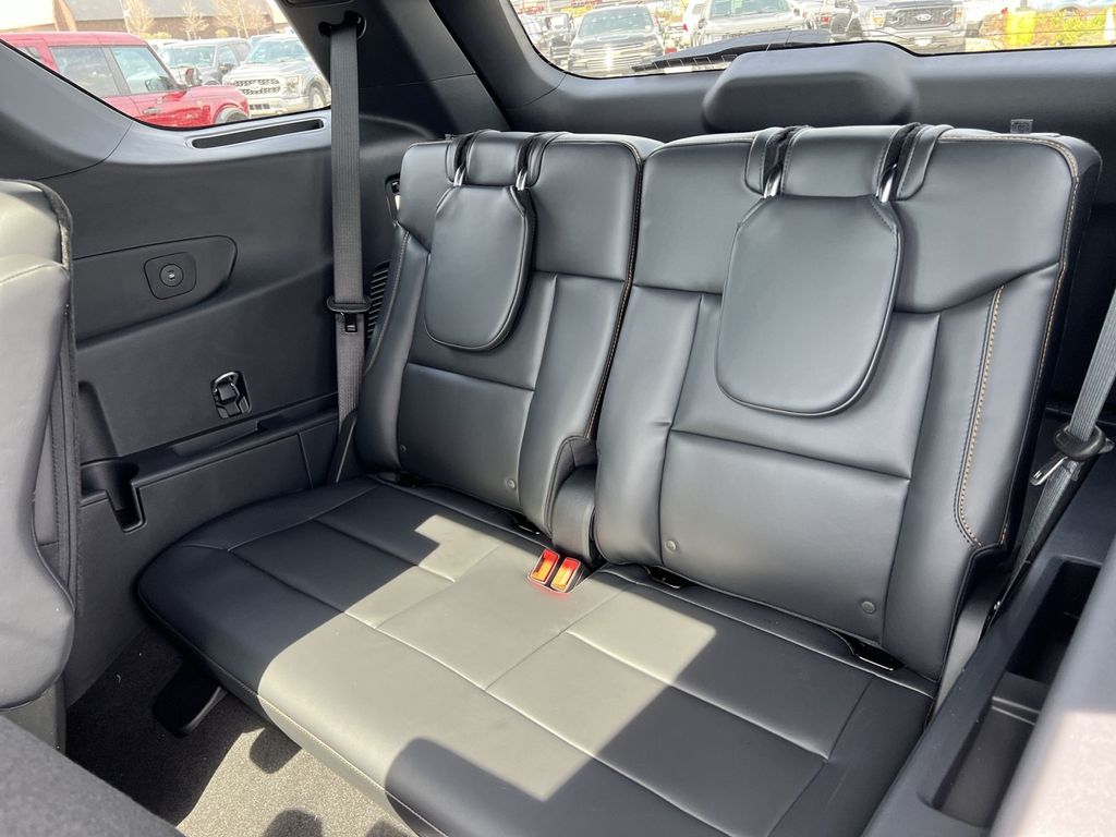 New 2026 Ford Explorer - photo 25
