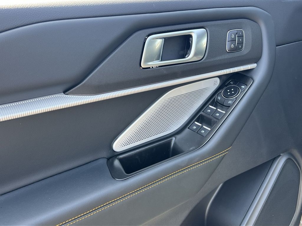 New 2026 Ford Explorer - photo 14