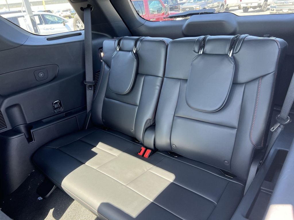 New 2026 Ford Explorer - photo 25