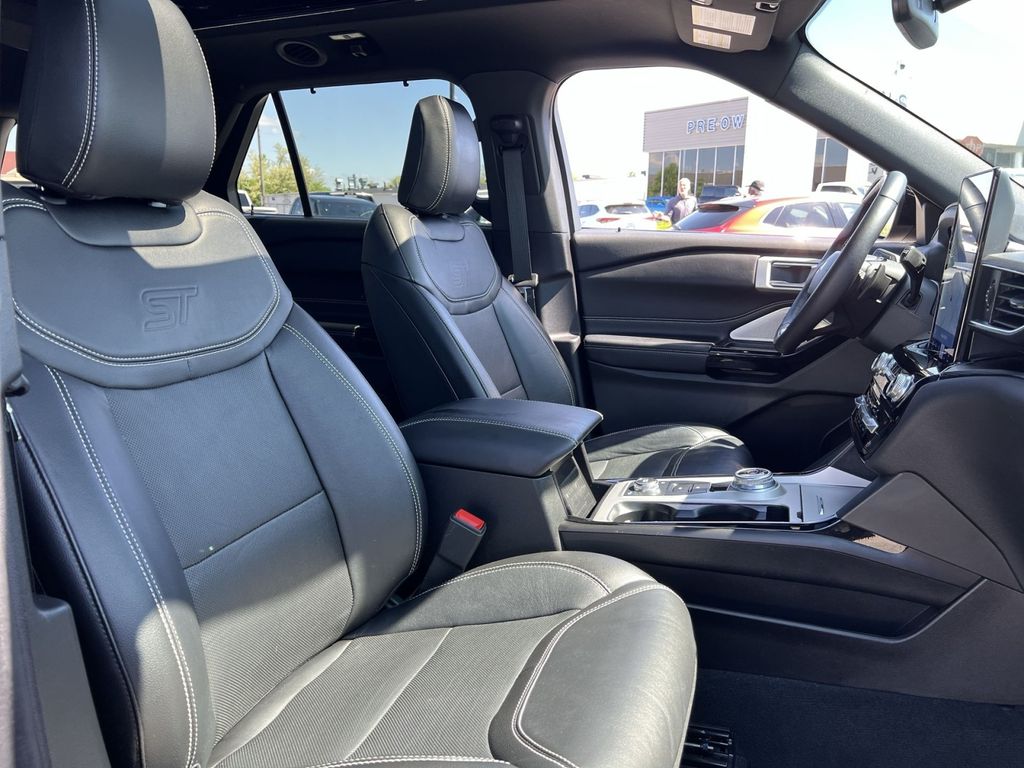 Used 2022 Ford Explorer - photo 31