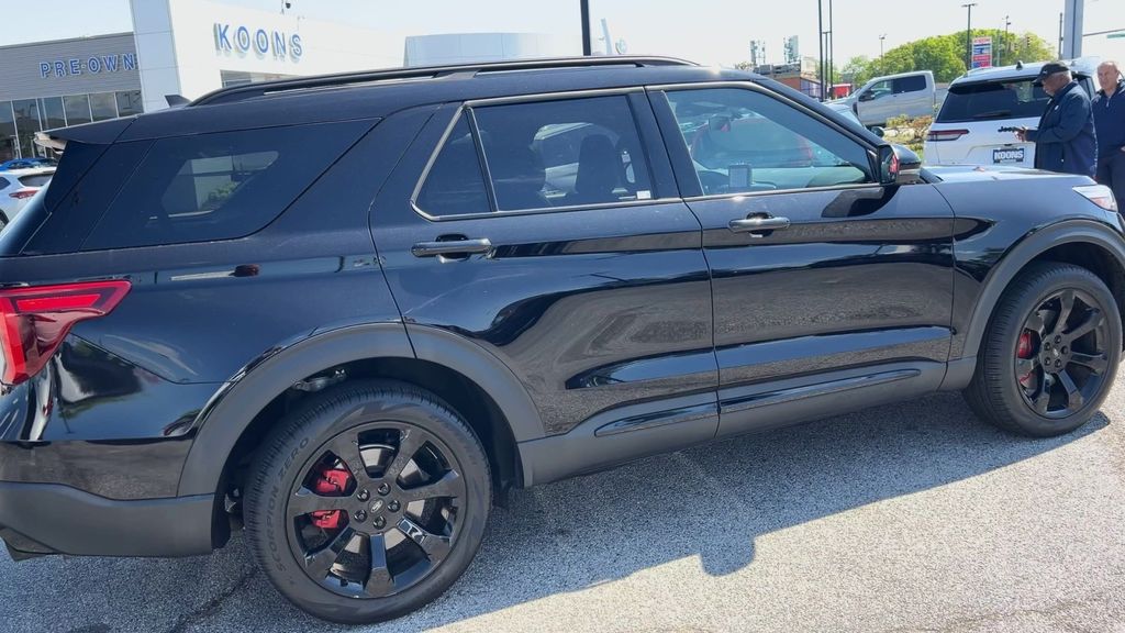 Used 2022 Ford Explorer - photo 8