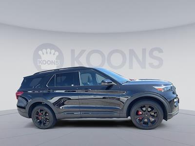 Used 2022 Ford Explorer - photo 2