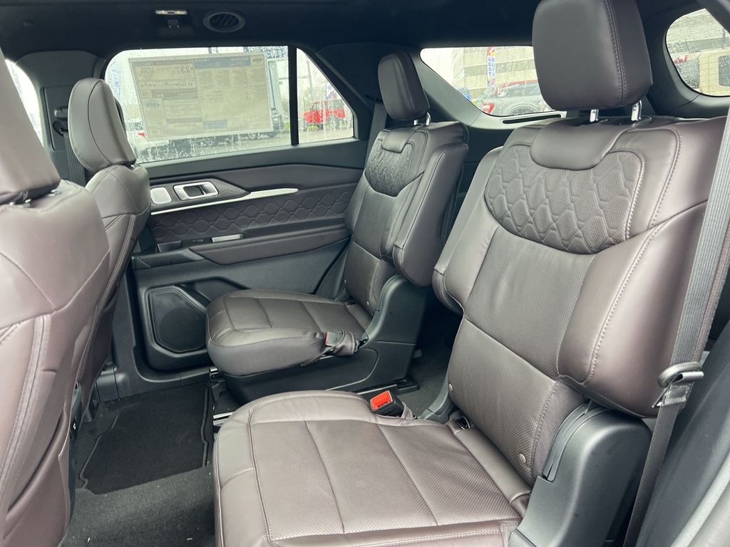 New 2026 Ford Explorer - photo 24