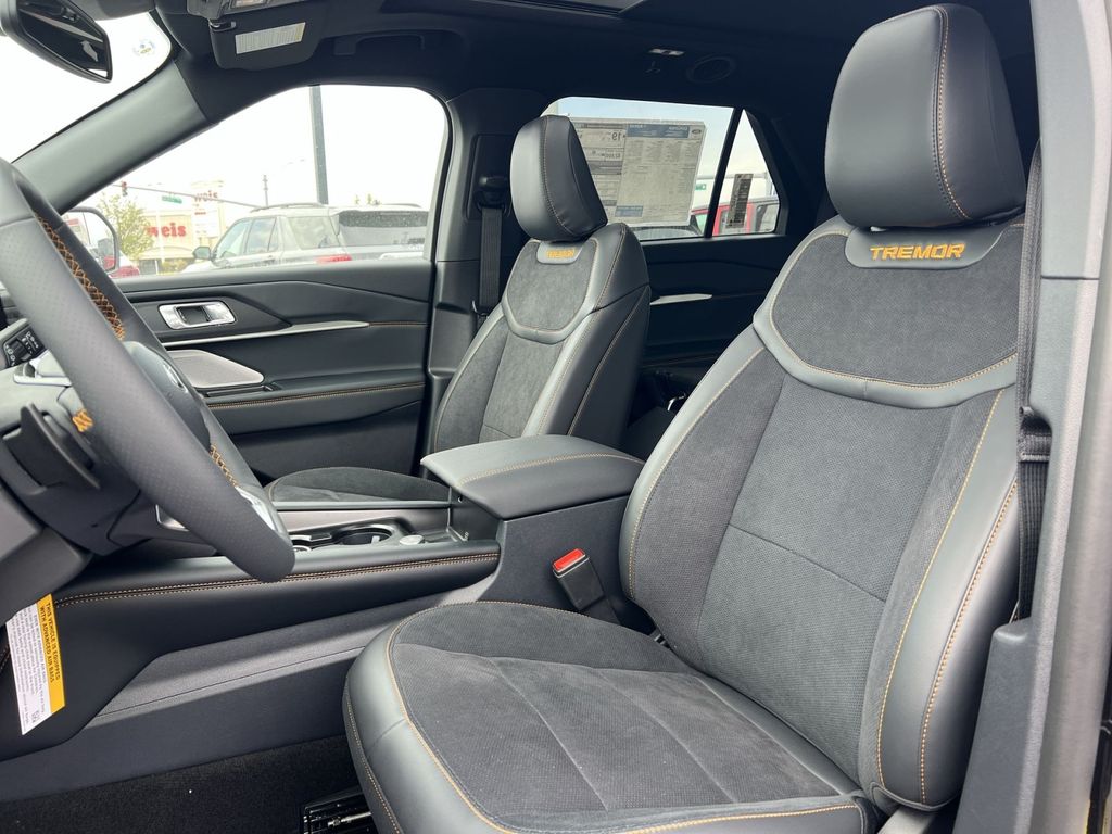 New 2026 Ford Explorer - photo 12
