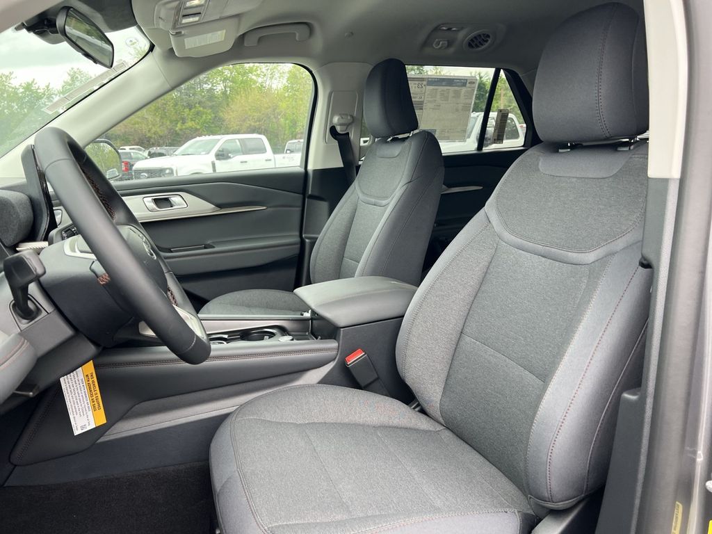New 2026 Ford Explorer - photo 12