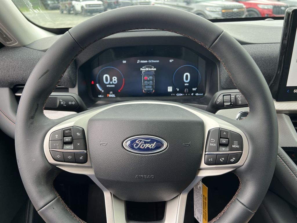 New 2026 Ford Explorer - photo 15