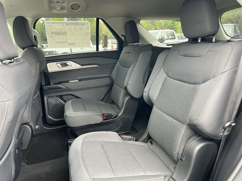 New 2026 Ford Explorer - photo 23
