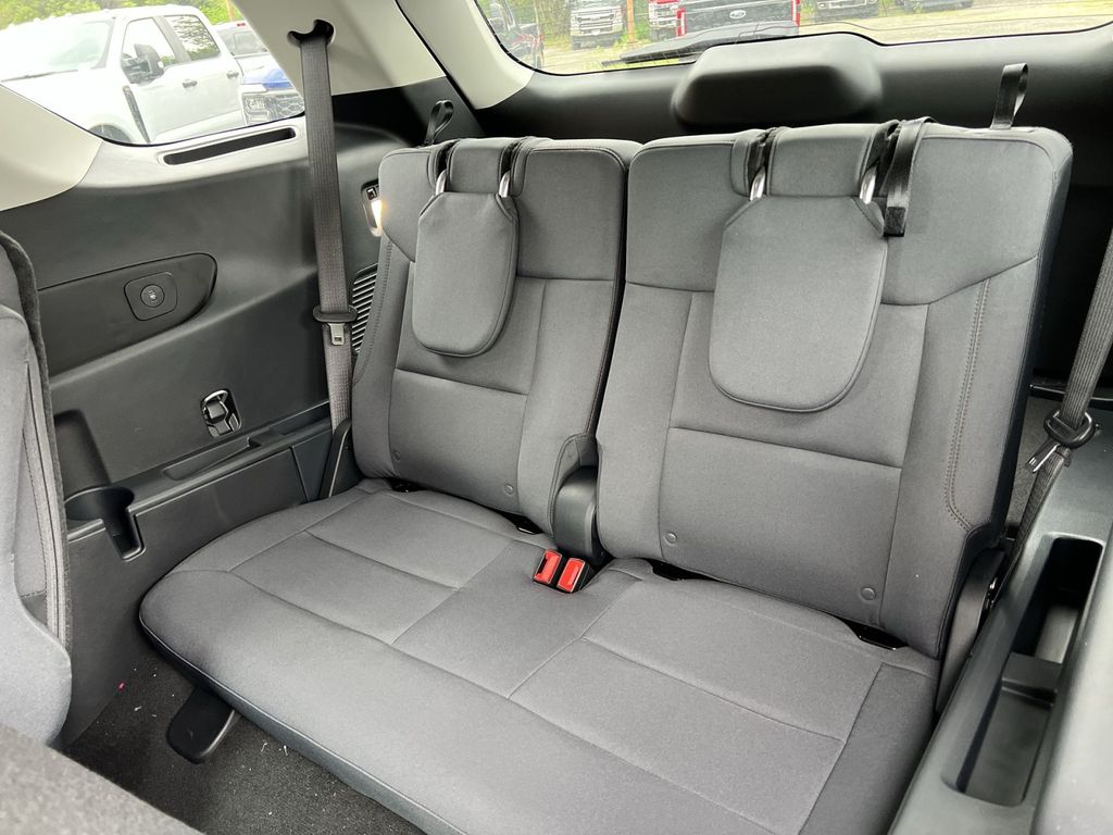 New 2026 Ford Explorer - photo 24