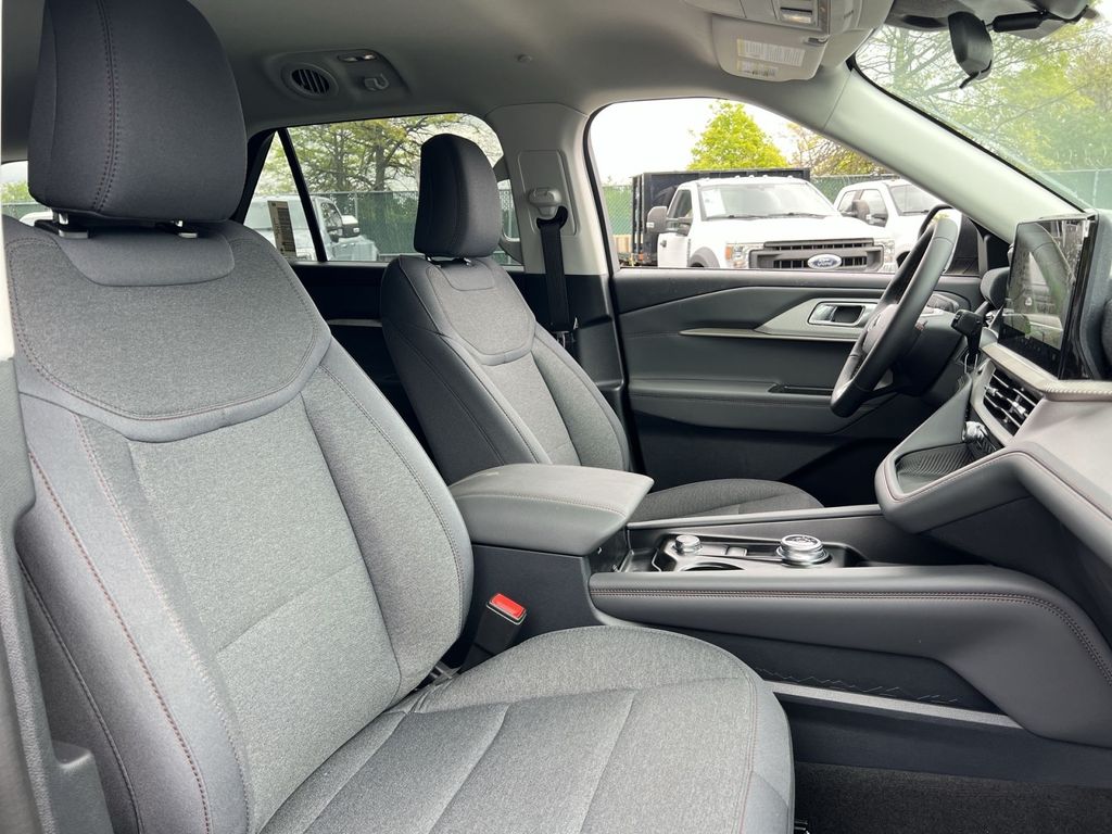 New 2026 Ford Explorer - photo 26