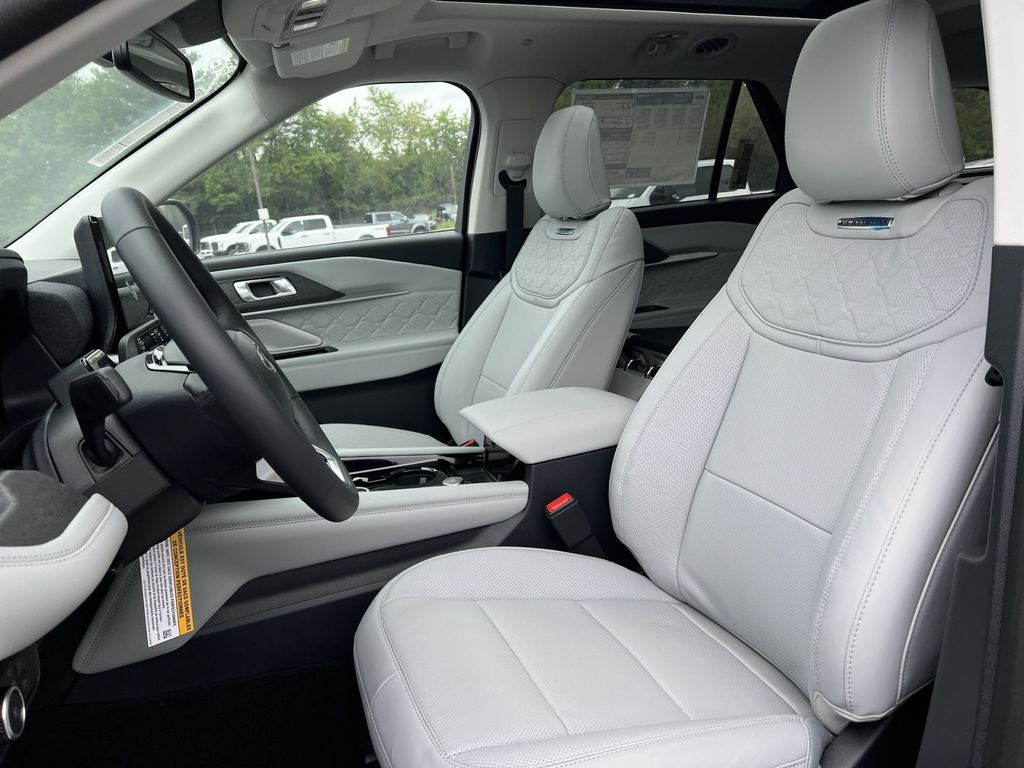 New 2026 Ford Explorer - photo 12