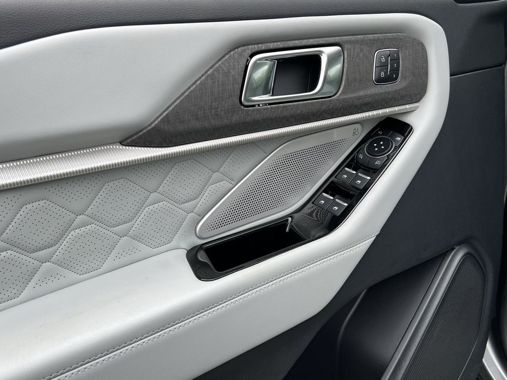 New 2026 Ford Explorer - photo 14