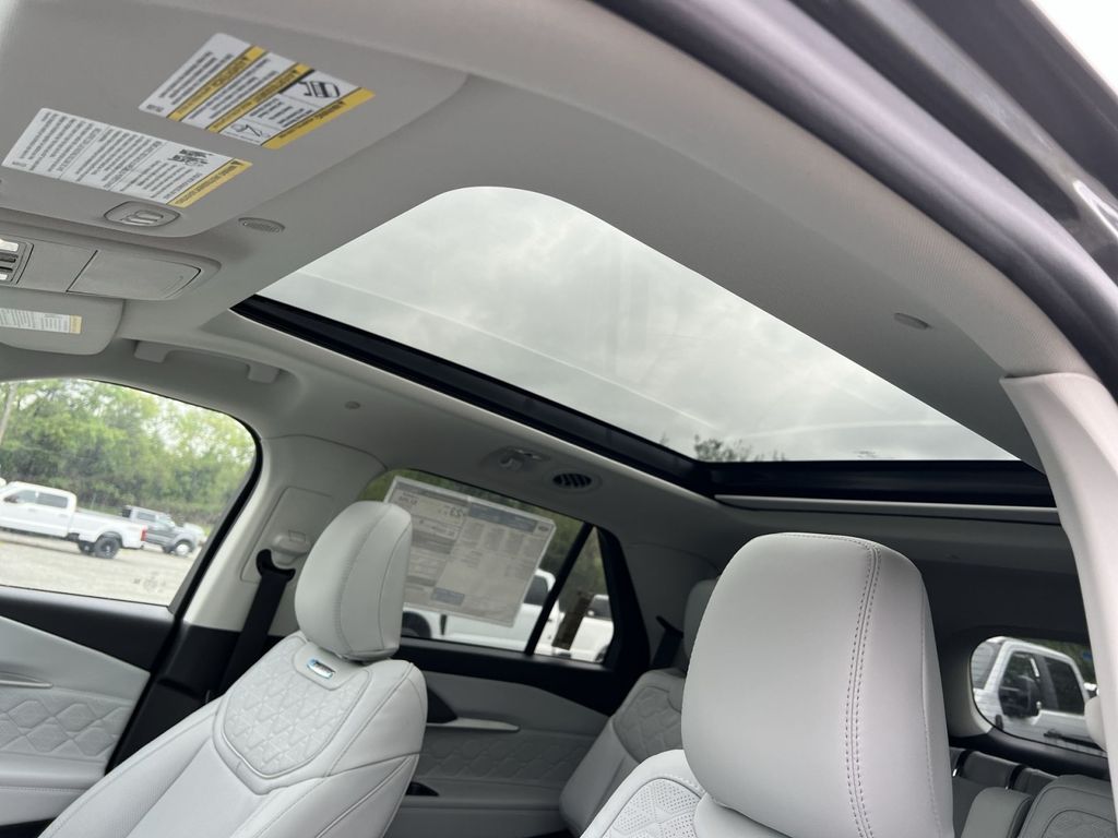 New 2026 Ford Explorer - photo 23