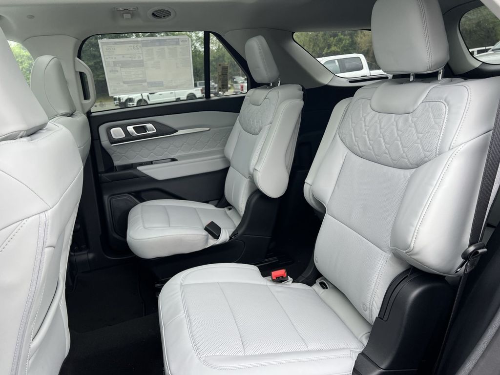 New 2026 Ford Explorer - photo 24