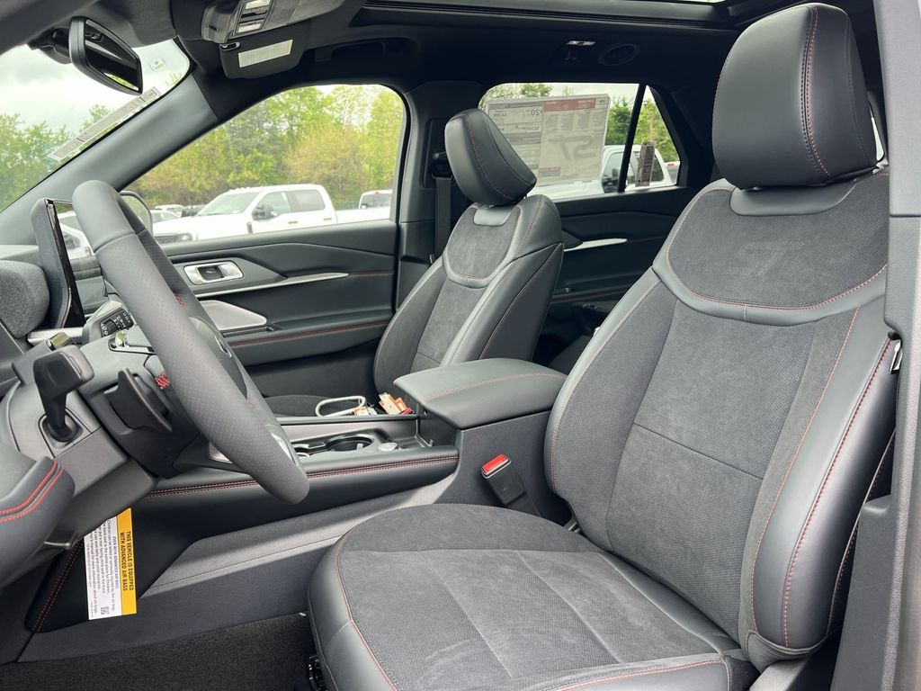 New 2026 Ford Explorer - photo 12