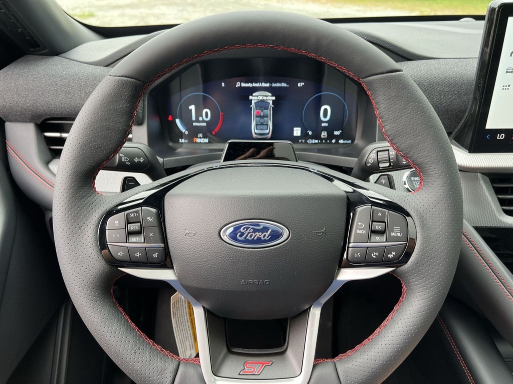 New 2026 Ford Explorer - photo 15